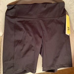 Women’s biker shorts